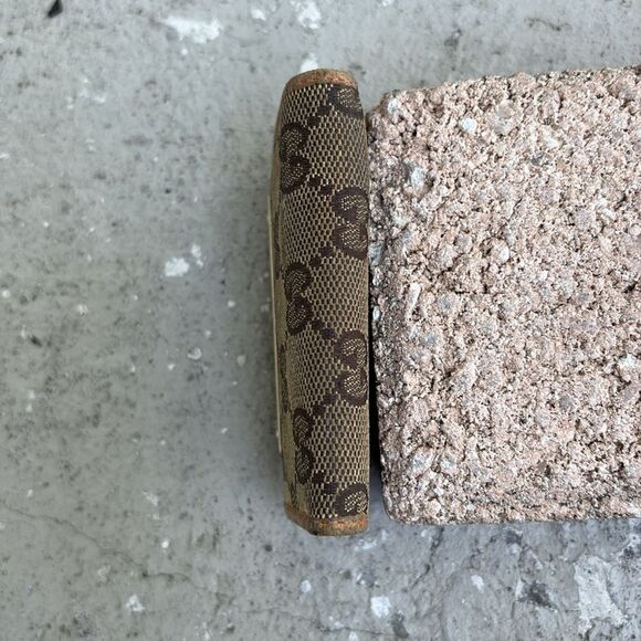 Vintage Gucci key holder - Picture 2 of 11